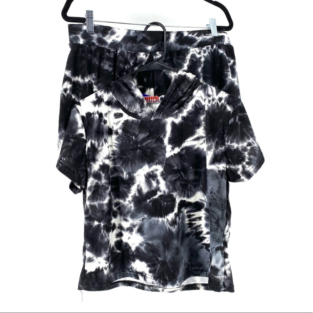 AQ-SPORT Women's Tie Dye Shorts & Hoodie Tee Set